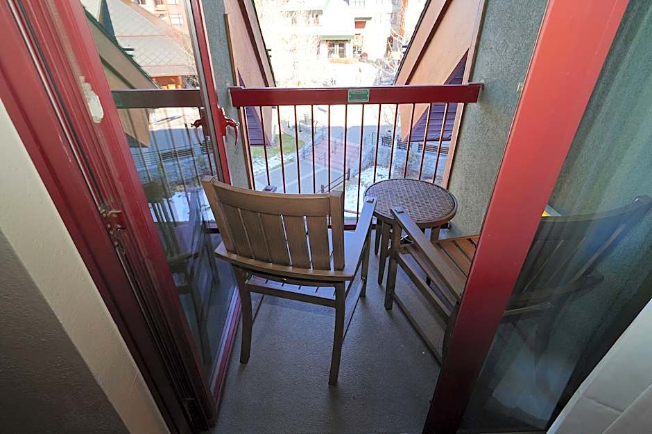 Heavenly Village Condos - Grand Residence
