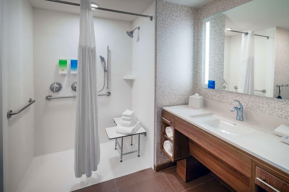 Home2 Suites by Hilton Brunswick, GA