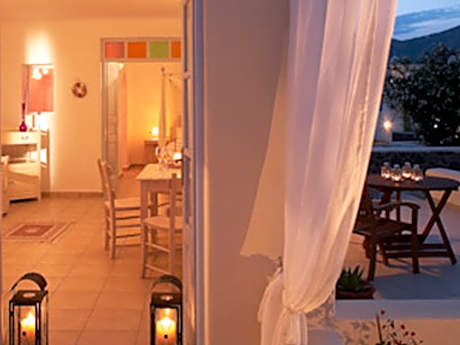 Honeymoon Suite with Hot Tub