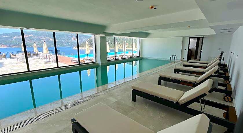 Lures Hotel