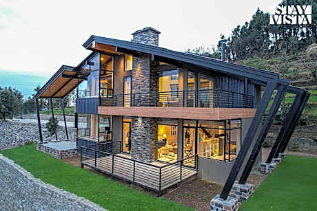 StayVista at Mountain Melody