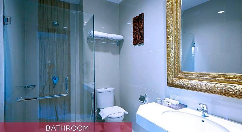 Ramada Suites By Wyndham Solo