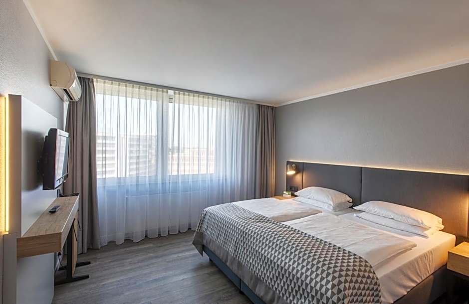 Holiday Inn Düsseldorf Neuss By IHG