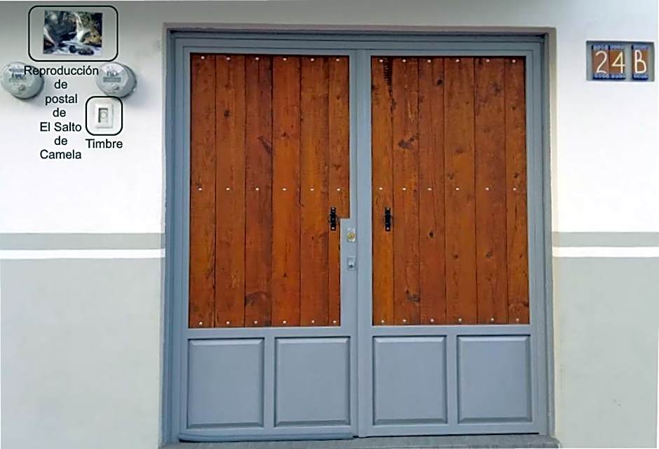 El Salto de Camela - Vera y Espín Hostal