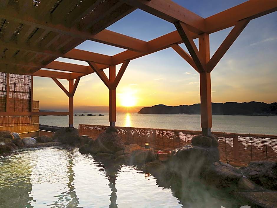 Ooedo Onsen Monogatari Nanki Kushimoto