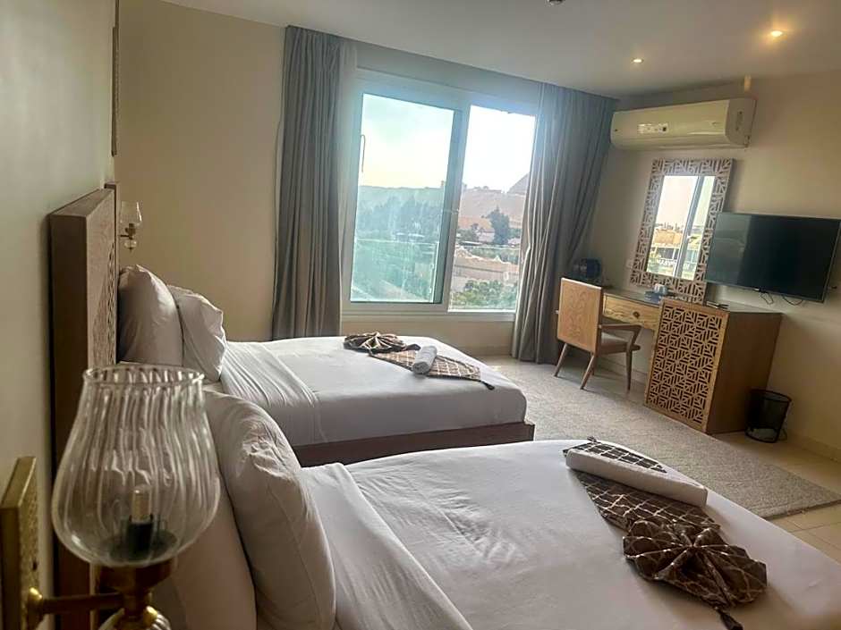 DouDou Pyramids View Hotel