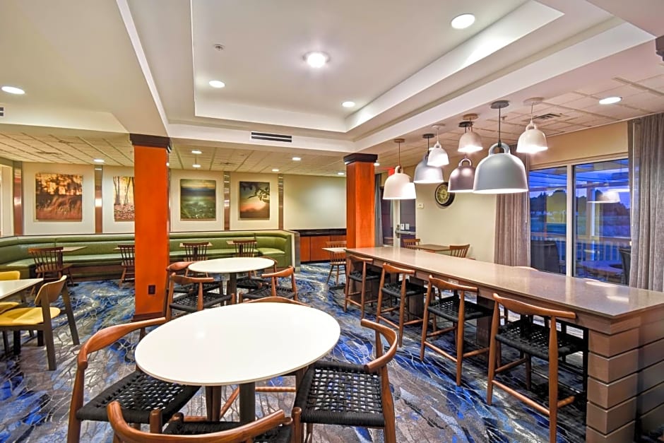 Fairfield Inn and Suites by Marriott North Platte