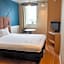 ibis Lyon Est Bron