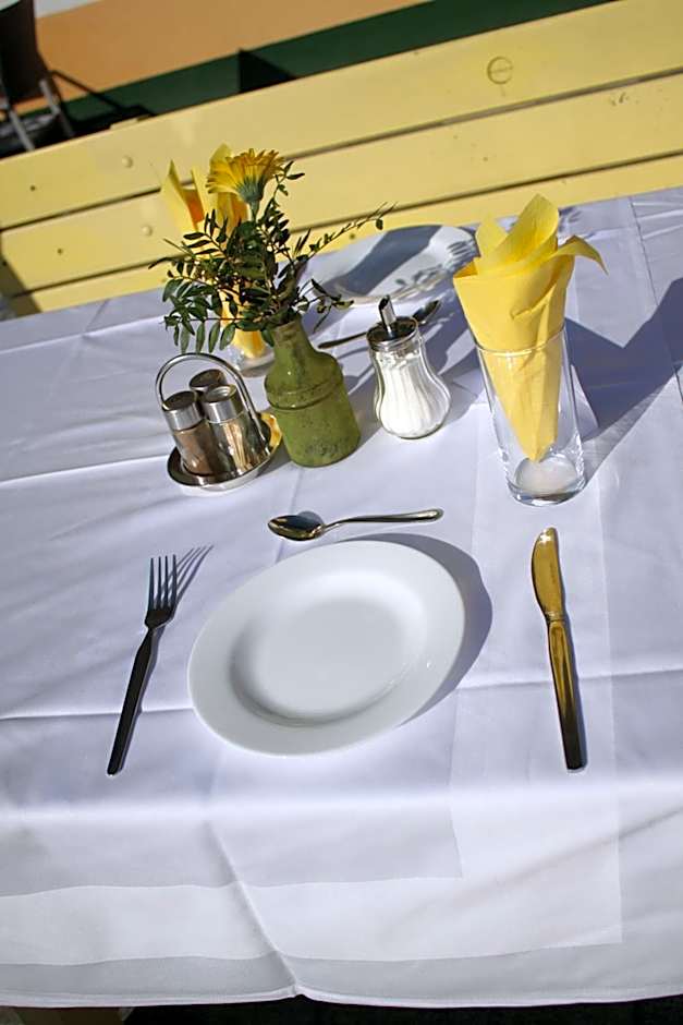 Pension Waldhof am Stubenbergsee