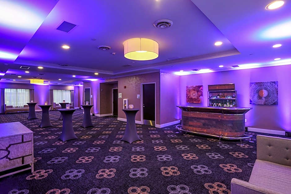 Voco The Clair Cincinnati Downtown By IHG