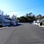 Village Inn & Suites - Smithville