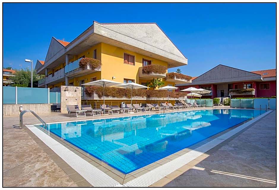 Catania Hills Residence