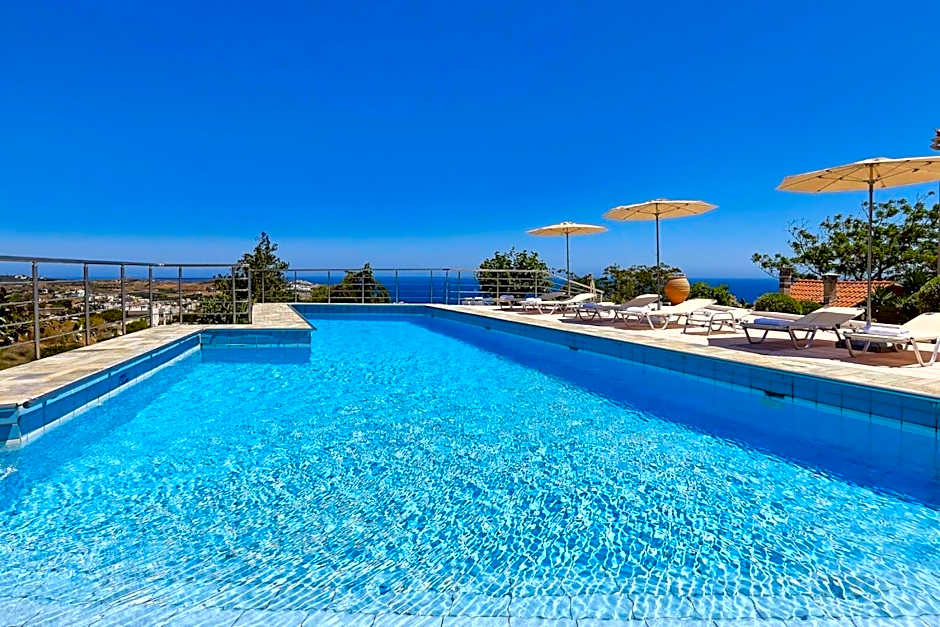 Rafkos Mansion with Private Pool and Amazing View