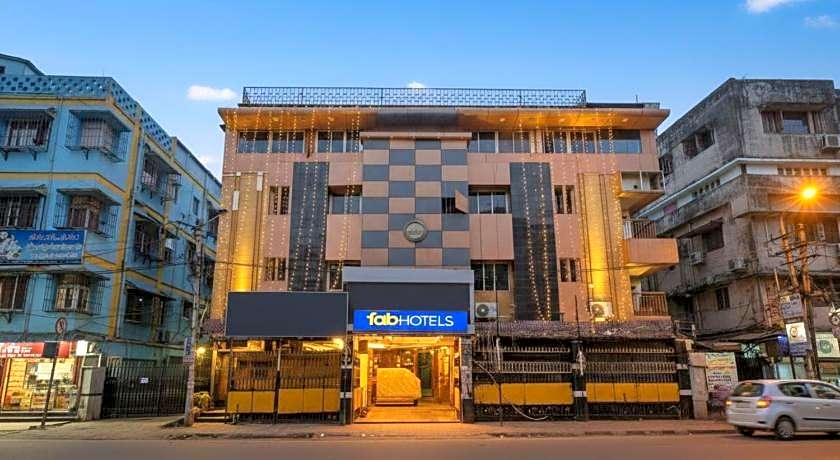 Via Heera Holiday Inn