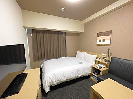 Standard Double Room with Small Double Bed - Smoking