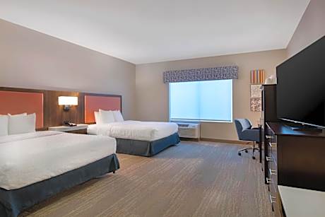 Queen Room with Two Queen Beds - Hearing Access/Non-Smoking
