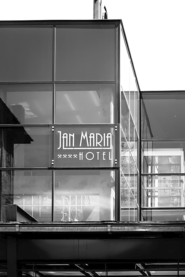 Jan Maria Hotel & Restaurant