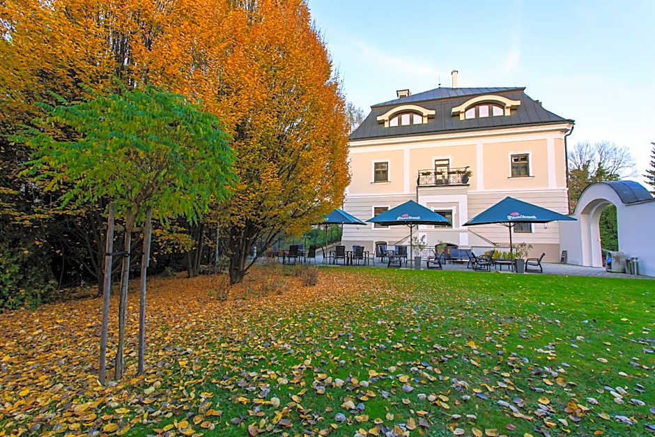 Hotel Villa Nečas Žilina