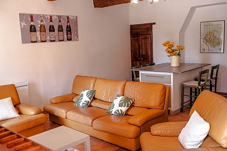 Maison Pegau, 2 chambres au centre de Châteauneuf-du-Pape PEGAU B&B