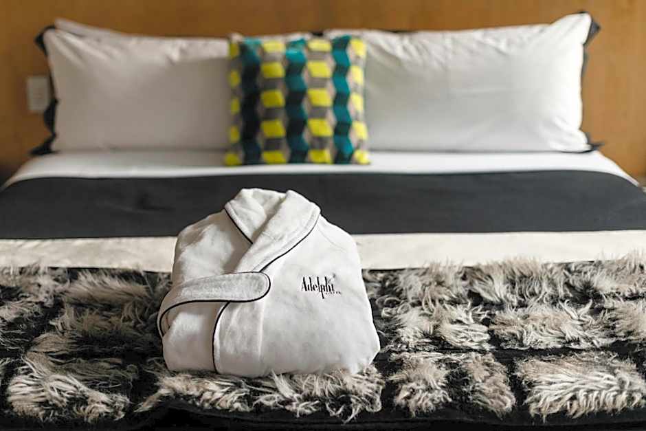 Adelphi Hotel