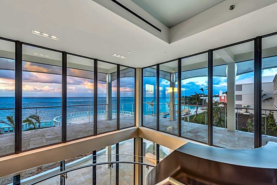 The Loren at Pink Beach