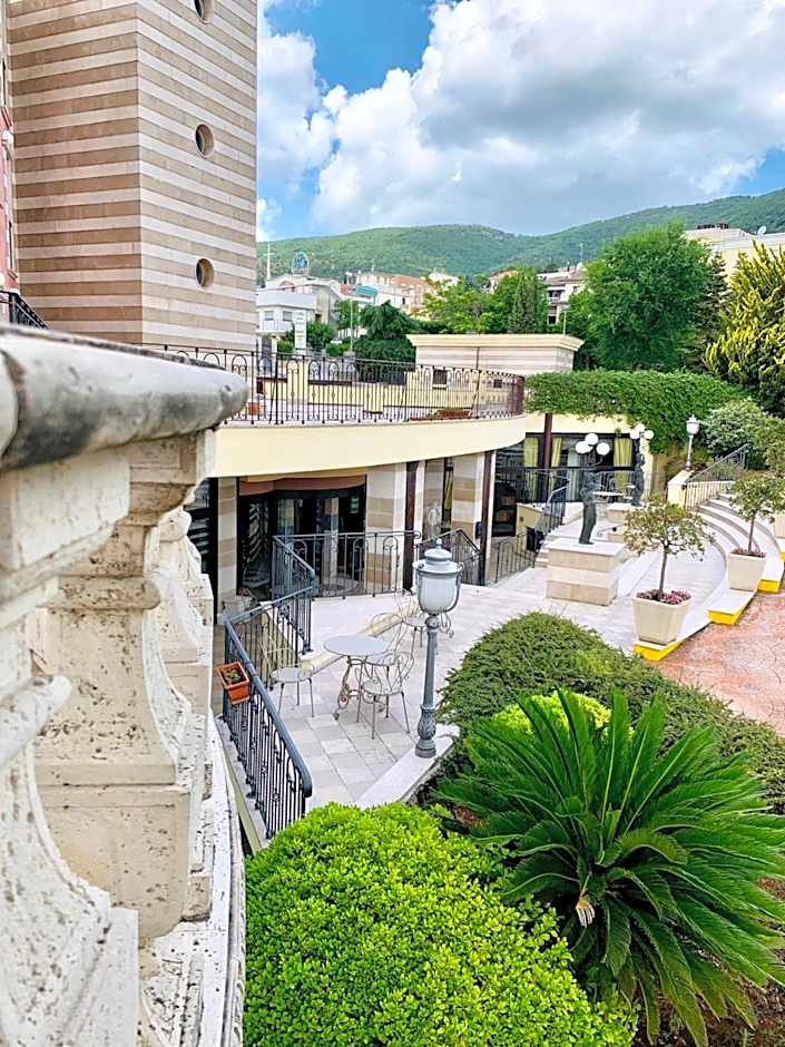 San Giovanni Rotondo Palace - Alihotels