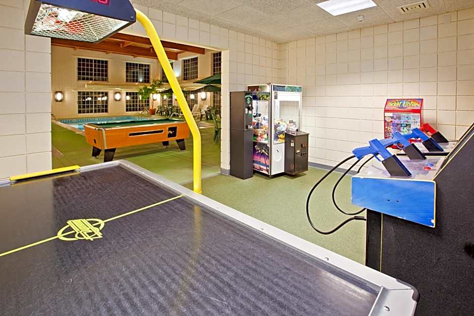 Holiday Inn Express Grand Rapids Southwest By IHG