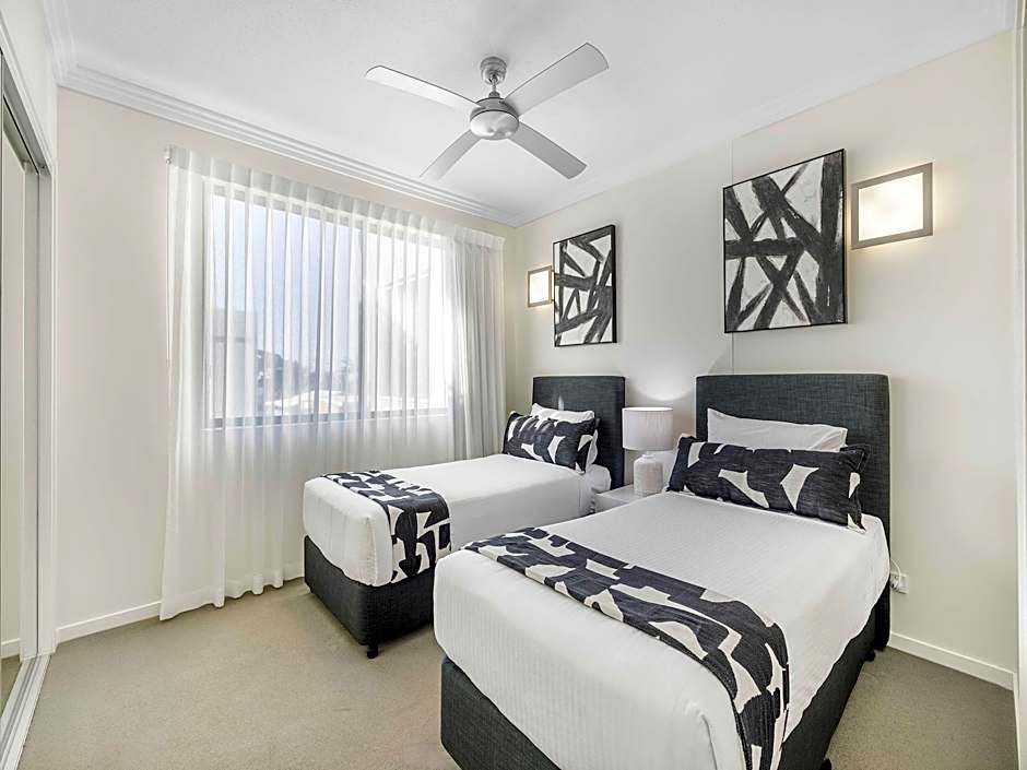 Photo 1 of 12 of 2 Bedroom Urban Retreat Apartment