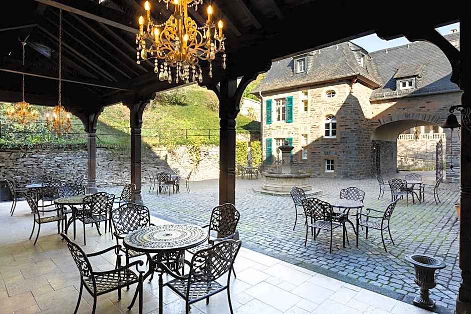 Schloss Lieser, Autograph Collection
