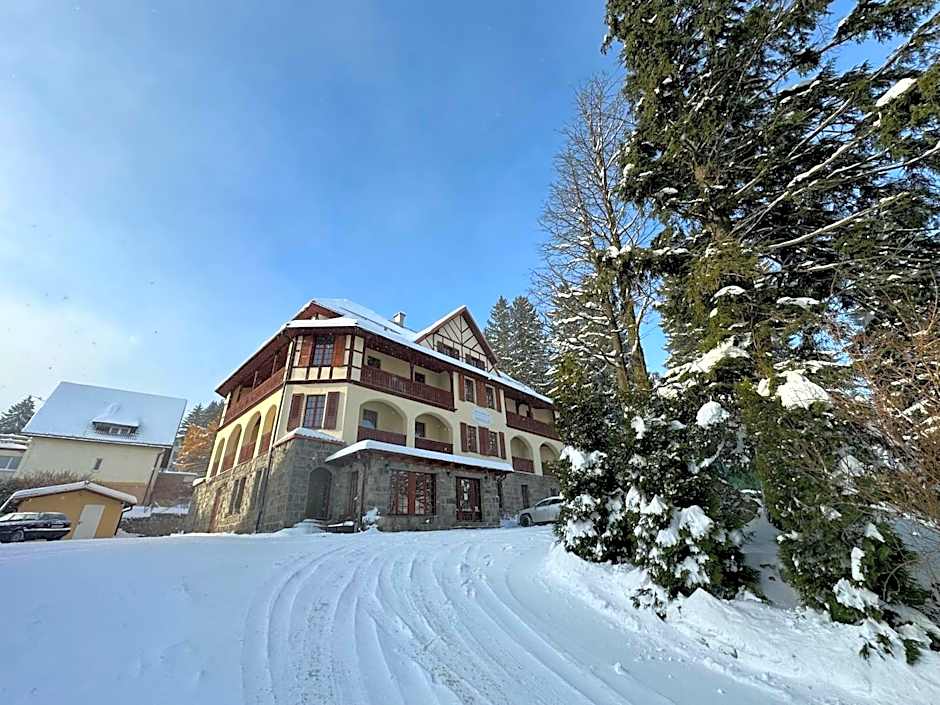 GórSKI SPA Karpacz w pobliżu wyciągów