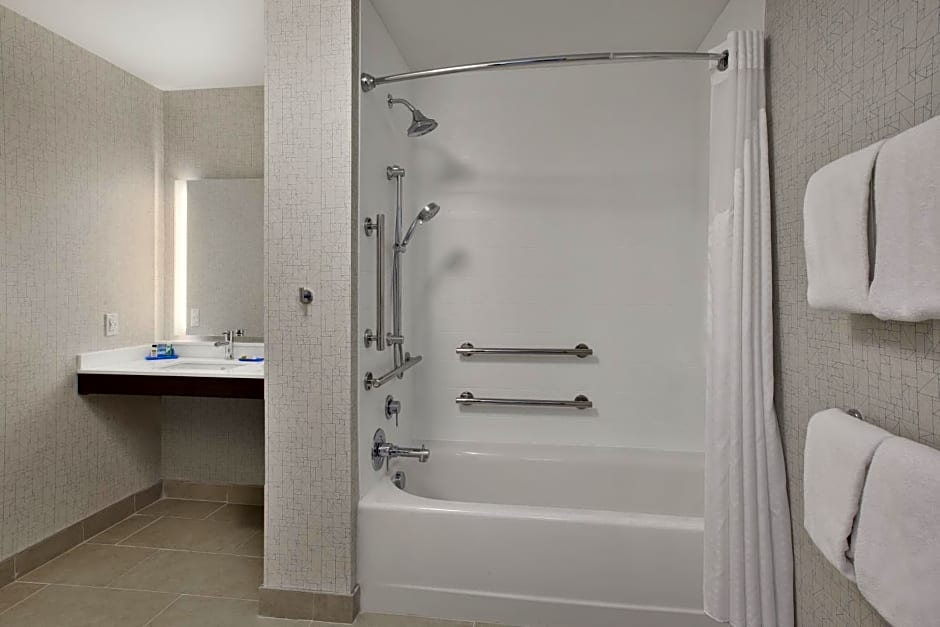 Holiday Inn Express Auburn Hills South By IHG