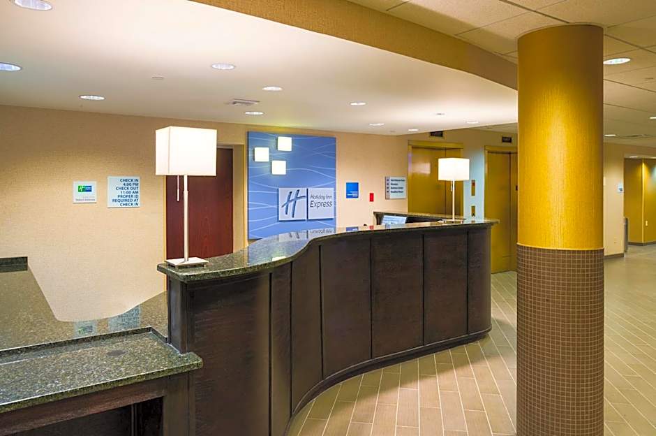 Holiday Inn Express Philadelphia Penns Landing By IHG