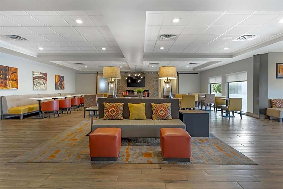 Best Western Plus Elizabethtown Inn & Suites