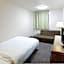 Leo Plaza Hotel