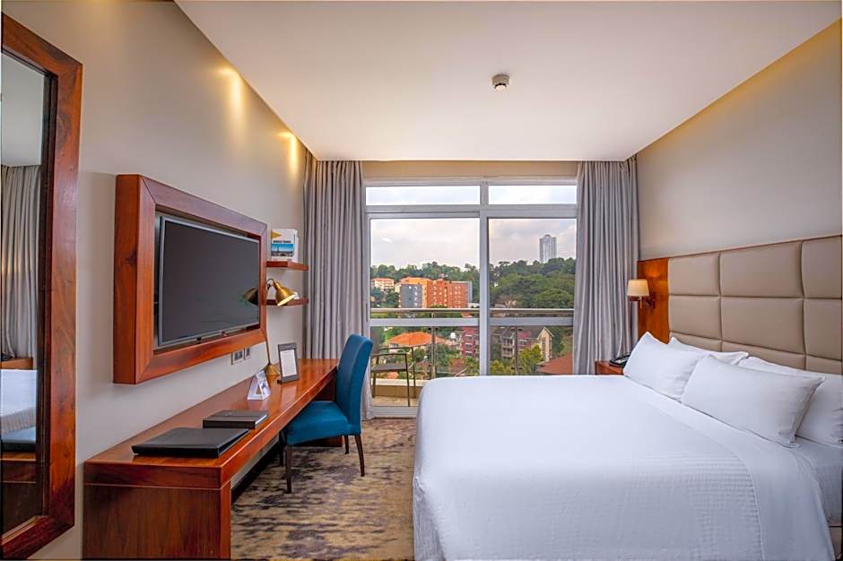 Golden Tulip Canaan Kampala