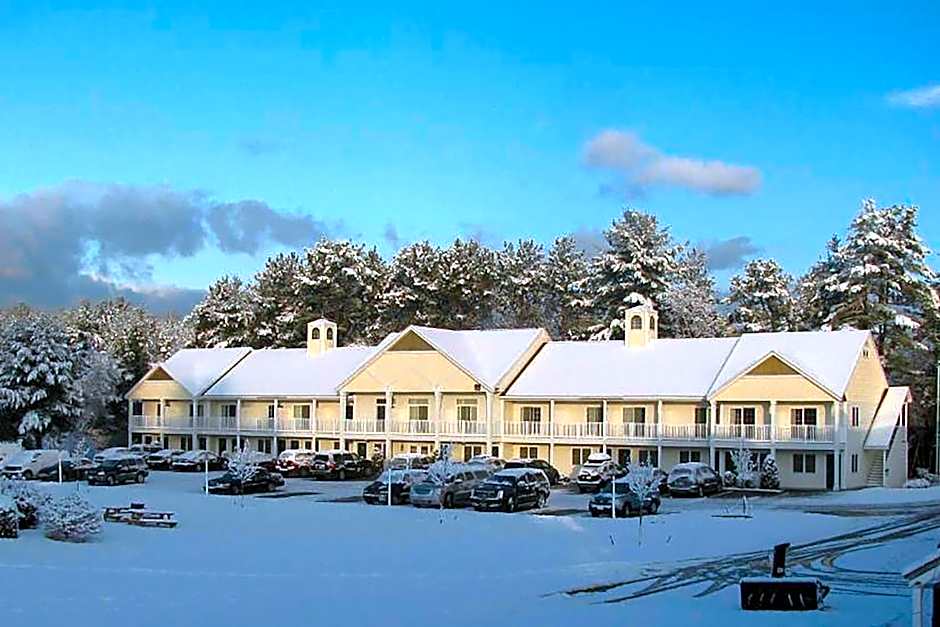 Golden Gables Inn Dazzler Select by Wyndham