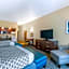 Best Western Naples Plaza Hotel