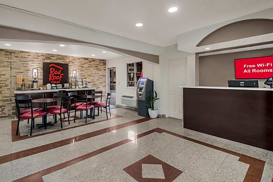 Red Roof Inn Crossville