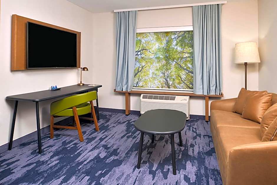 Fairfield Inn & Suites by Marriott Canton
