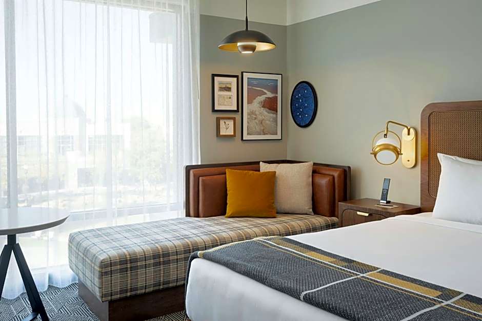 Asher Adams, Autograph Collection