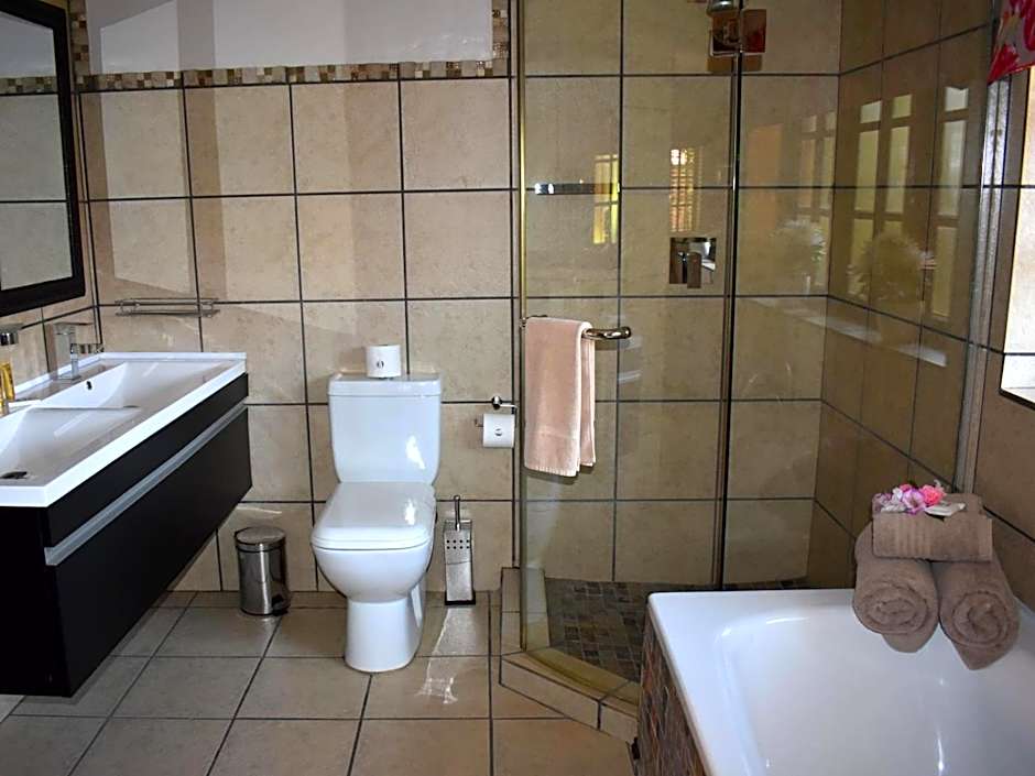 Critchley Hackle Lodge