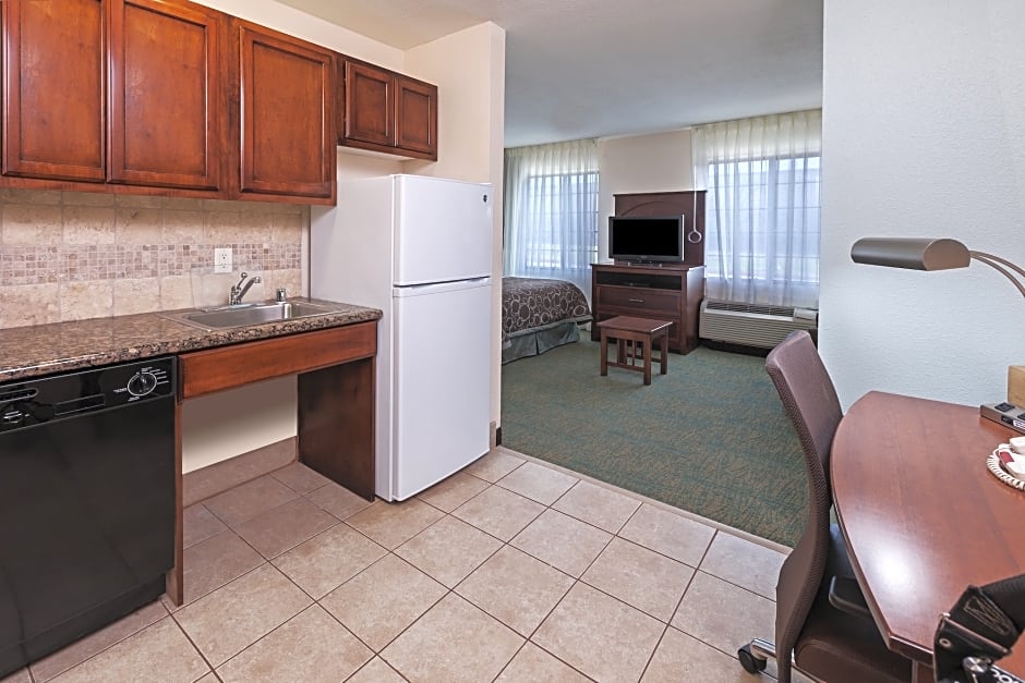 Staybridge Suites Northwest near Six Flags Fiesta, an IHG Hotel