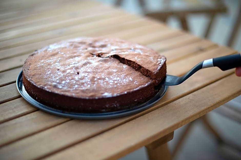 The Far End Surf House - Surf & Yoga Holidays