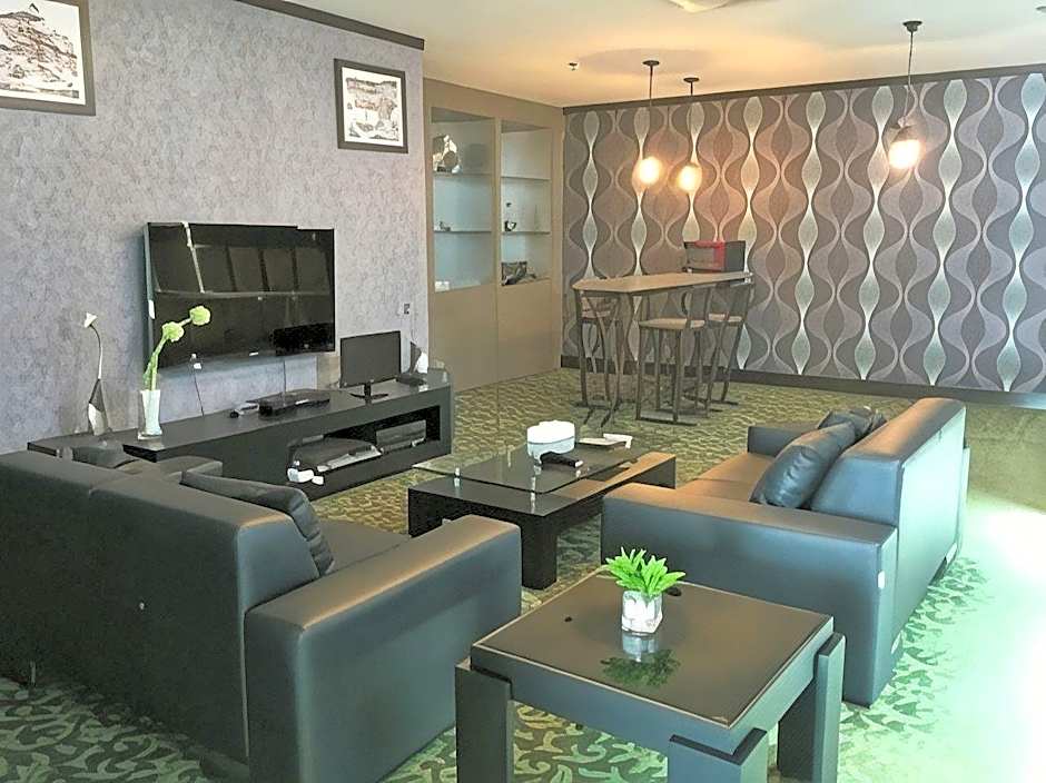 Kinta Riverfront Hotel & Suites