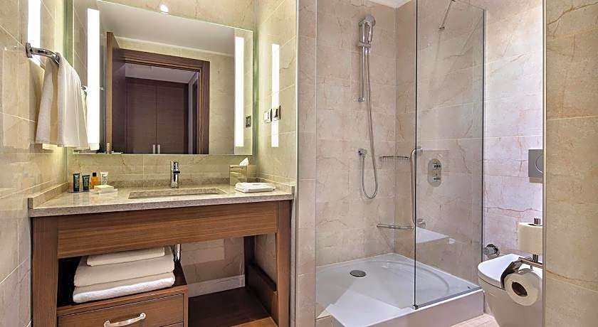 Hilton Garden Inn Izmir Bayrakli