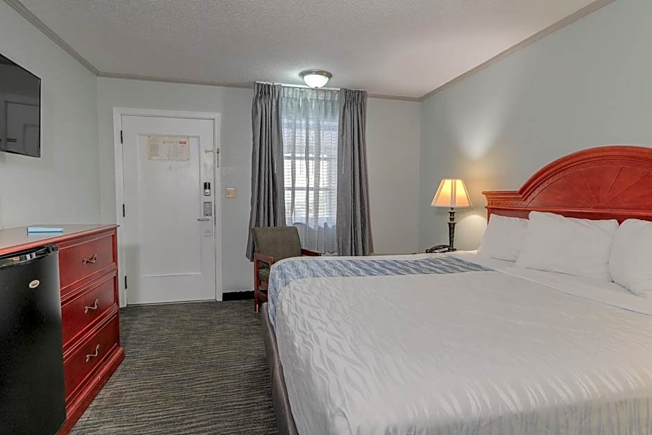 Belle Aire Motel - Downtown Convention Center - Gatlinburg