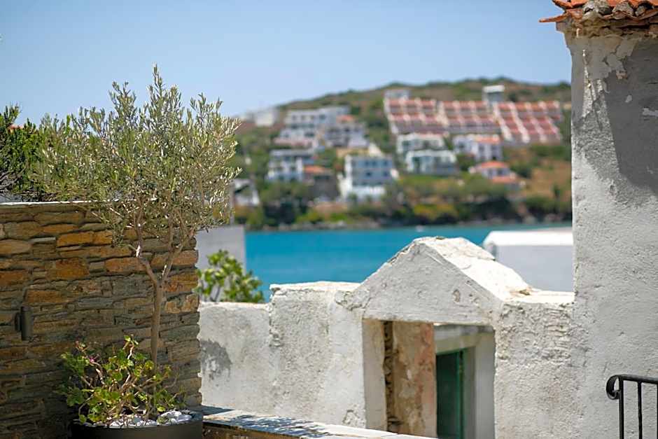 Krinos Suites Andros