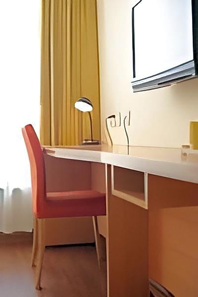 Home Inn Hotel Beijing Changchun Street Subway Station – Beijing