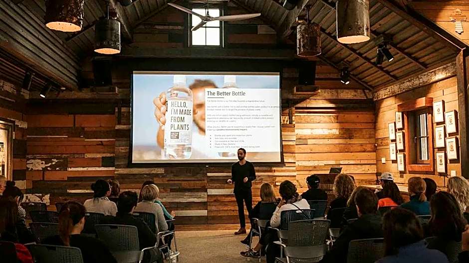 Headwaters Glenorchy Eco Lodge