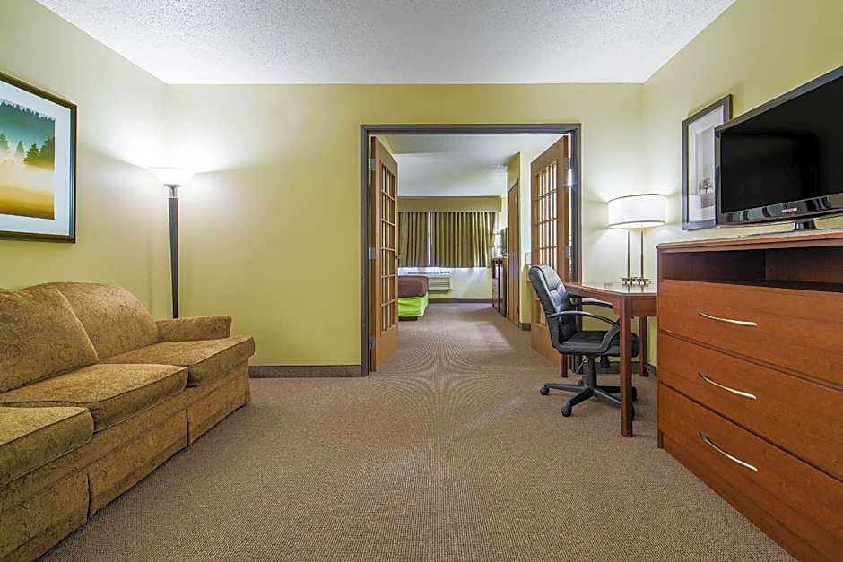 AmericInn by Wyndham Sioux Falls